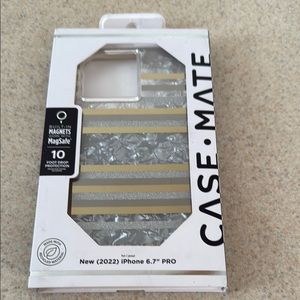 Case-Mate iPhone 6.7" PRO Silver and Gold Case